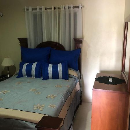 Apartamentos Kika Puerto Plata Luaran gambar