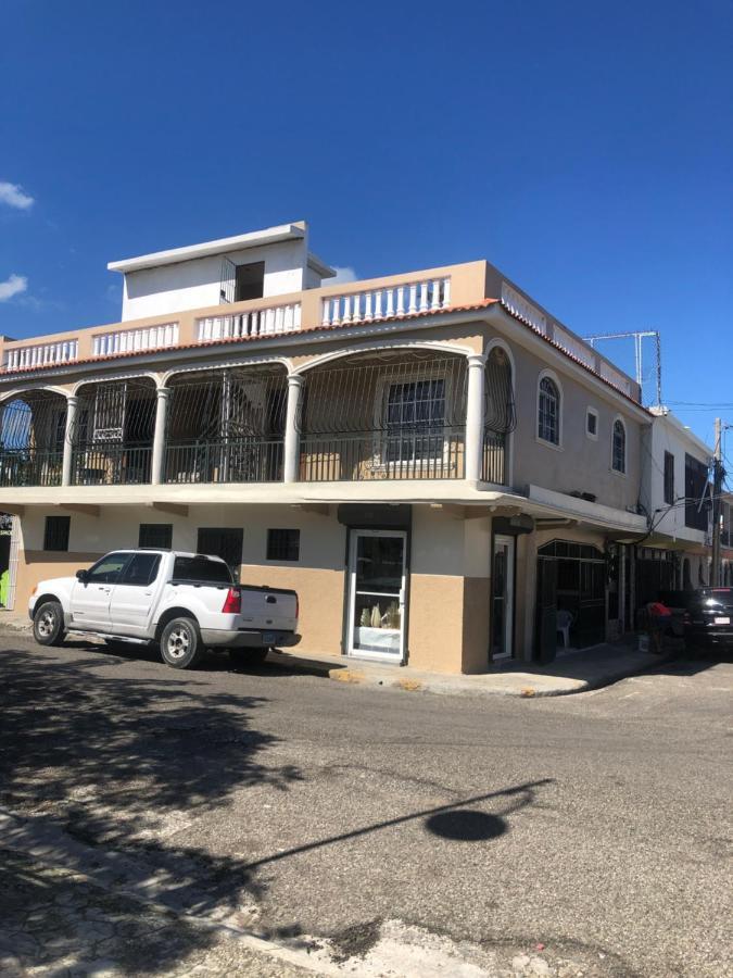 Apartamentos Kika Puerto Plata Luaran gambar