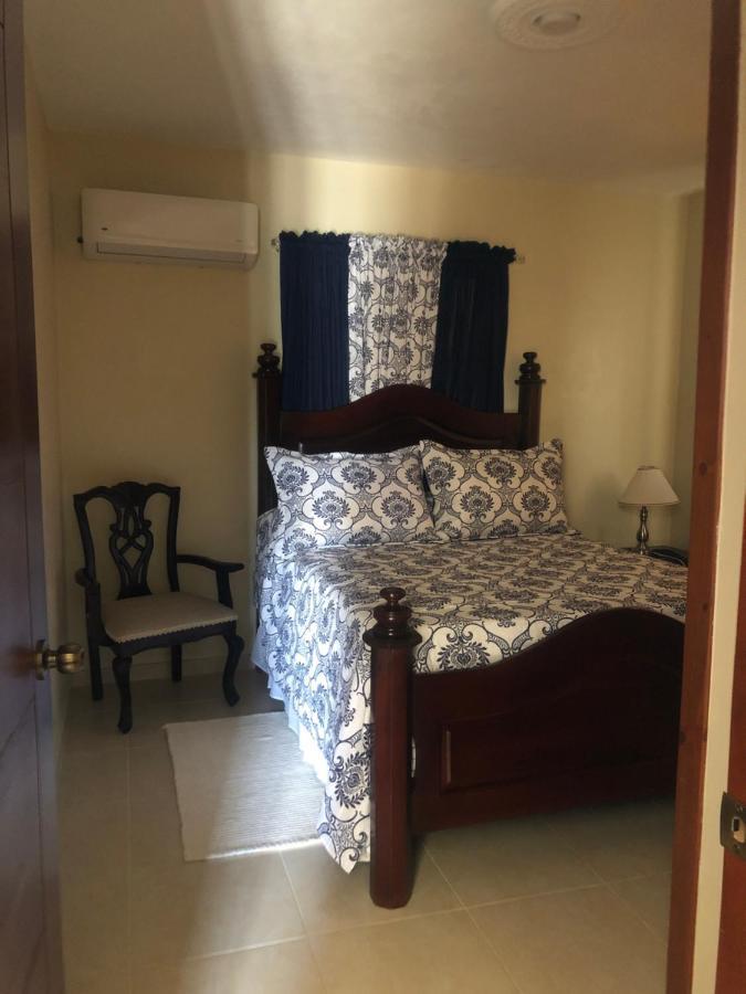 Apartamentos Kika Puerto Plata Luaran gambar