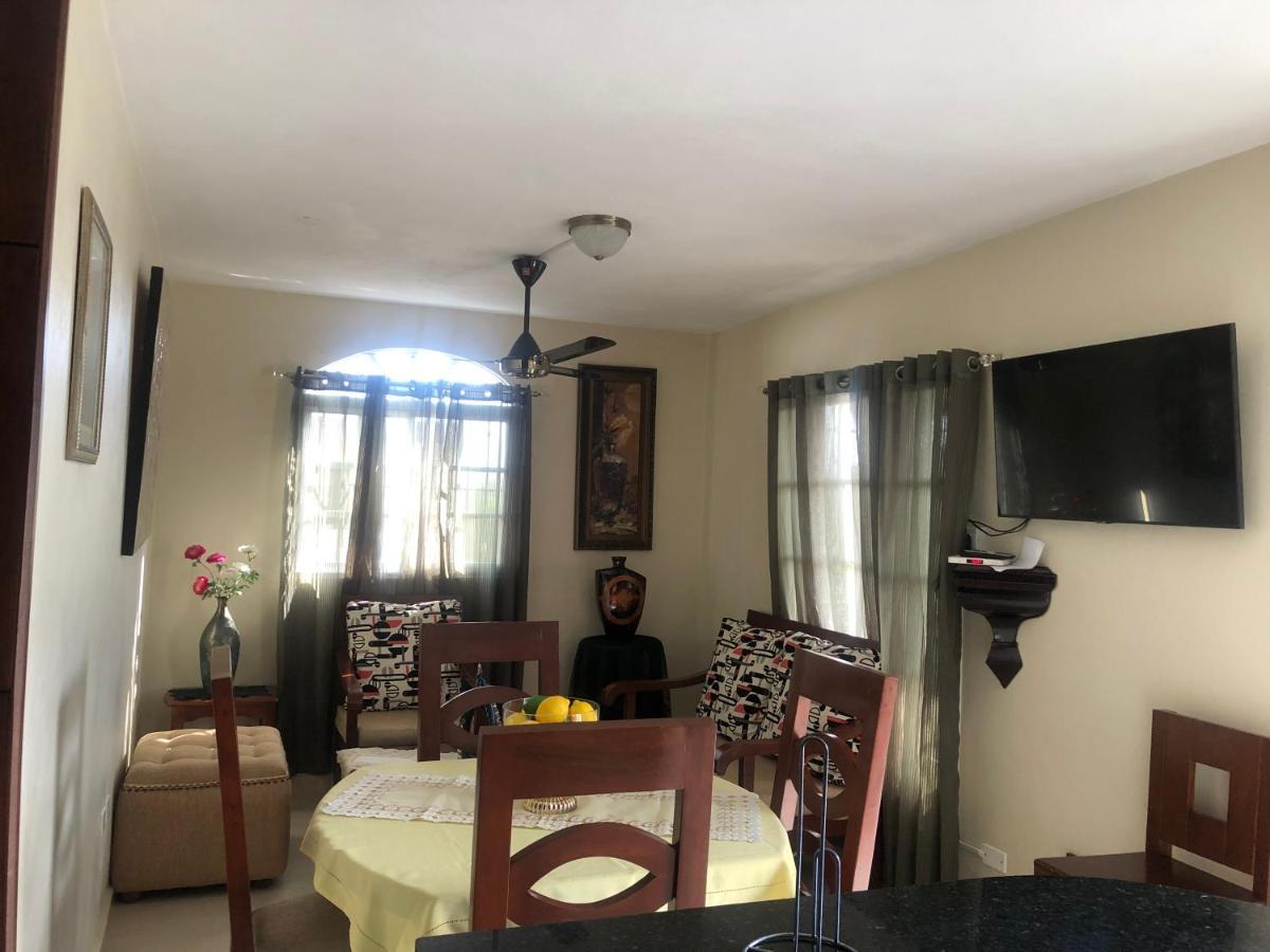 Apartamentos Kika Puerto Plata Luaran gambar